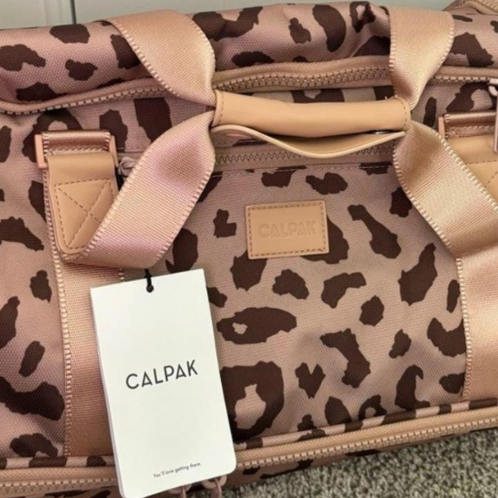Calpak Stevyn duffle w shoe compartment - Picture 6 of 10